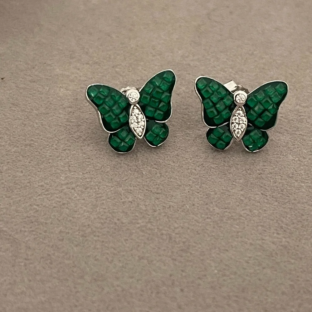 Green Butterfly Earrings - Picture 4 of 4